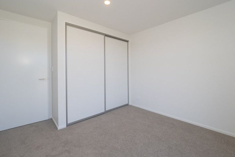 Photo of property in 14 Village Green Drive, Huntingdon, 7774