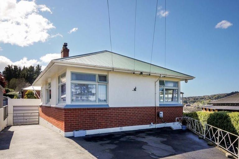 Photo of property in 1 Lethaby Street, Abbotsford, Dunedin, 9018