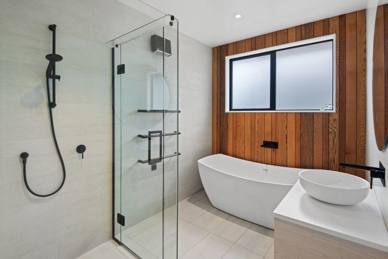 Photo of property in 21 Karere Avenue, Marshland, Christchurch, 8083