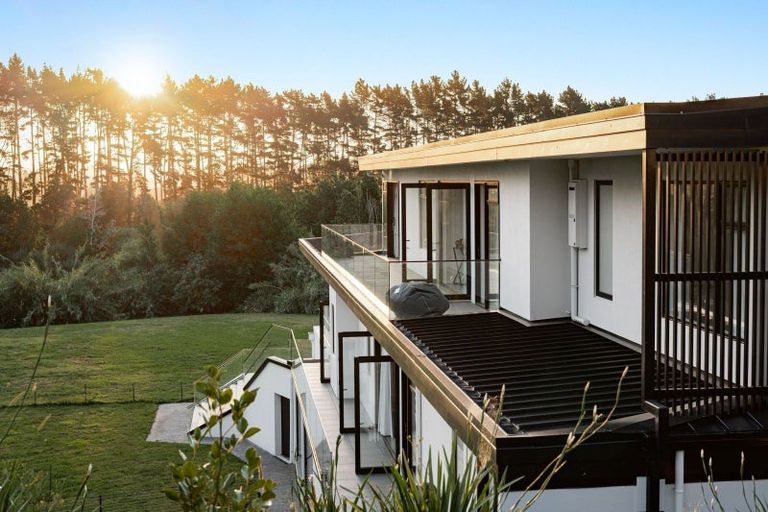 Photo of property in 2221 River Road, Horsham Downs, Hamilton, 3281