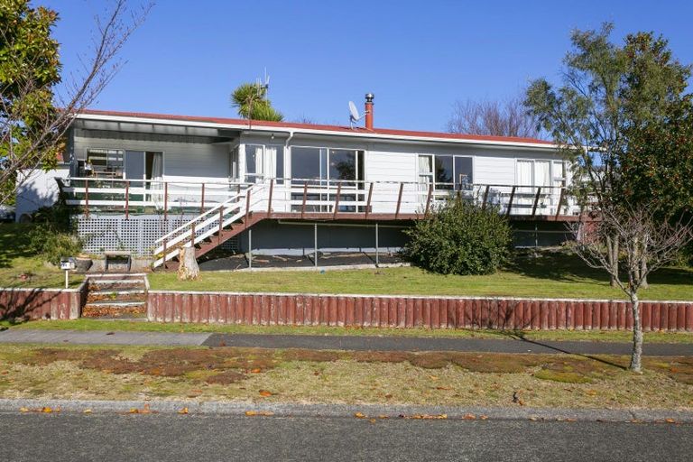 Photo of property in 68 Saint James Street, Richmond Heights, Taupo, 3330
