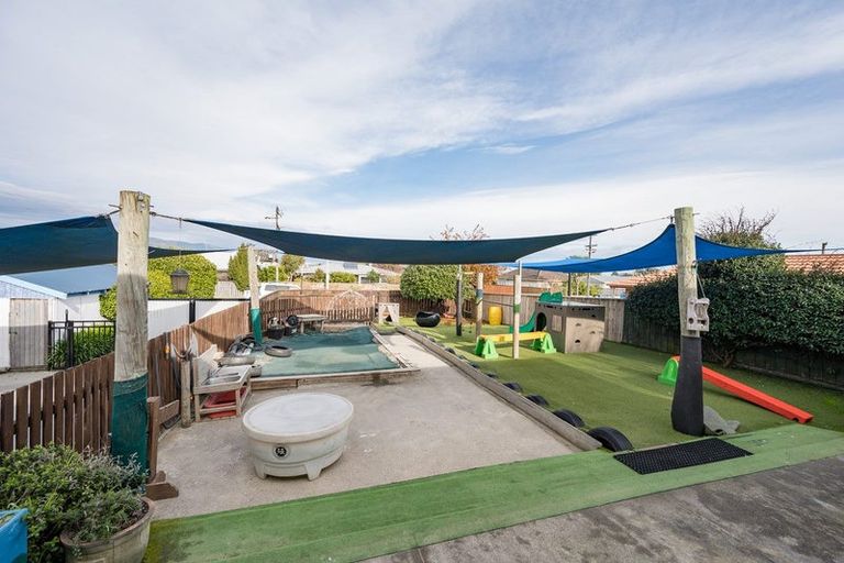 Photo of property in 112 Parkers Road, Tahunanui, Nelson, 7011