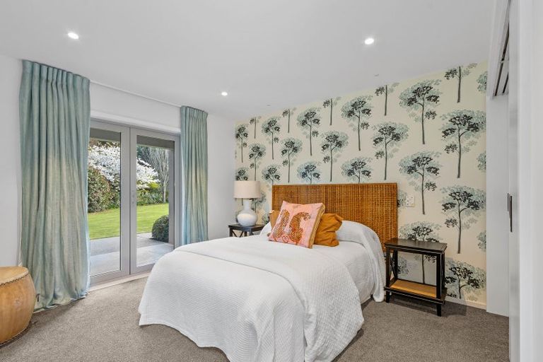 Photo of property in 519 Avonhead Road, Avonhead, Christchurch, 8042
