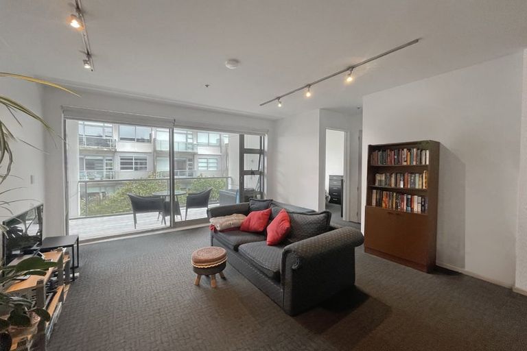 Photo of property in Revolucion Apartments, 303n/28 Torrens Terrace, Mount Cook, Wellington, 6011