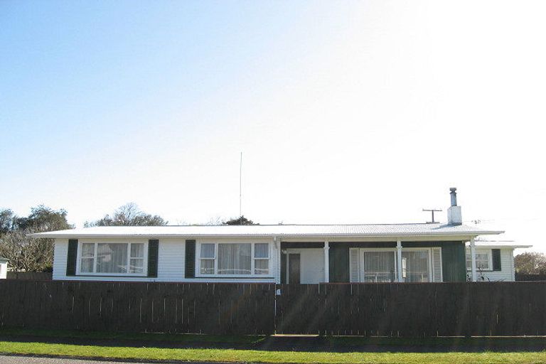 Photo of property in 2 Armagh Terrace, Marton, 4710