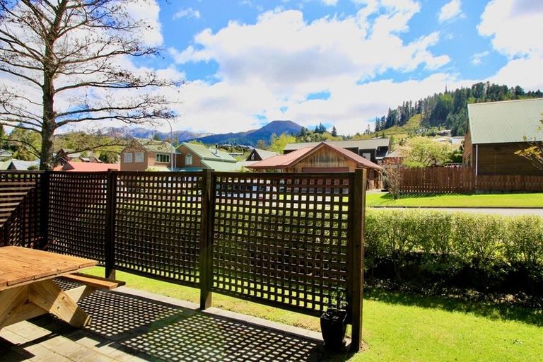Photo of property in 1 Saint James Avenue, Hanmer Springs, 7334