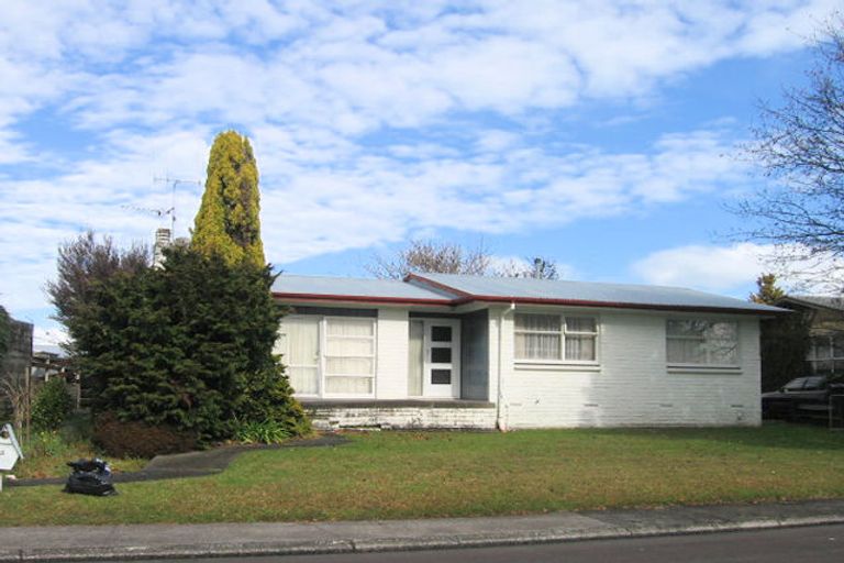 Photo of property in 3 Marion Place, Deanwell, Hamilton, 3206