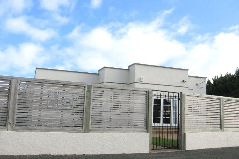 Photo of property in 3 Anderson Grove, Epuni, Lower Hutt, 5011