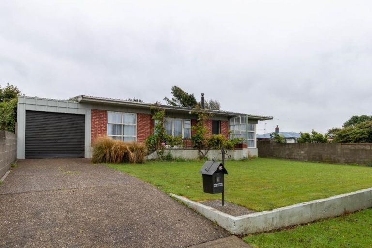 Photo of property in 11 White Street, Newfield, Invercargill, 9812