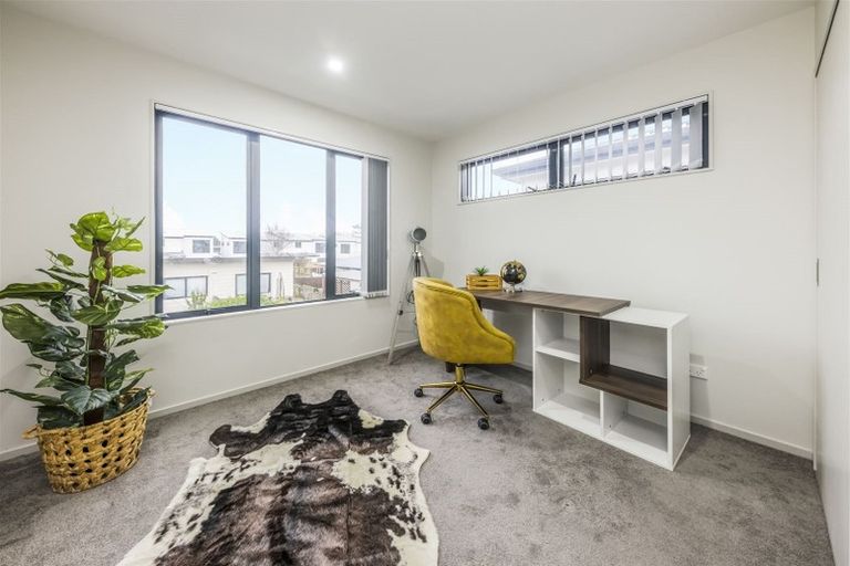 Photo of property in 11d Kent Road, Manurewa, Auckland, 2102