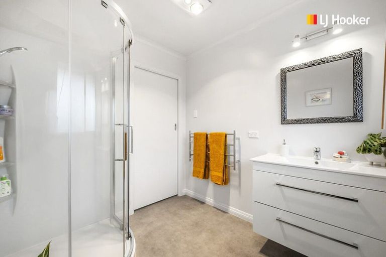 Photo of property in 298 Gladstone Road North, Mosgiel, 9092