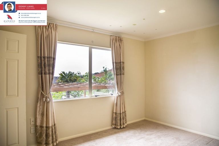 Photo of property in 6 Canary Place, Unsworth Heights, Auckland, 0632