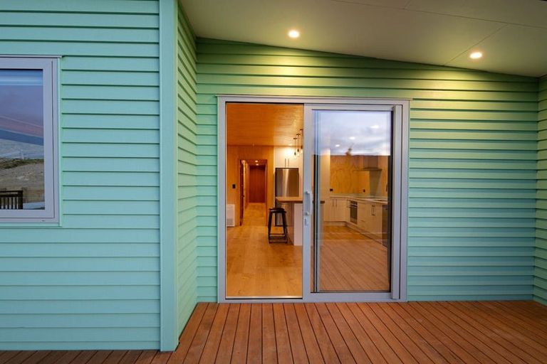 Photo of property in 2 Bell Bird Rise, Picton, 7220