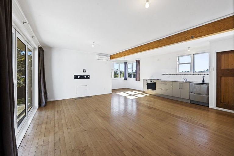 Photo of property in 5e Pembroke Street, Westown, New Plymouth, 4310