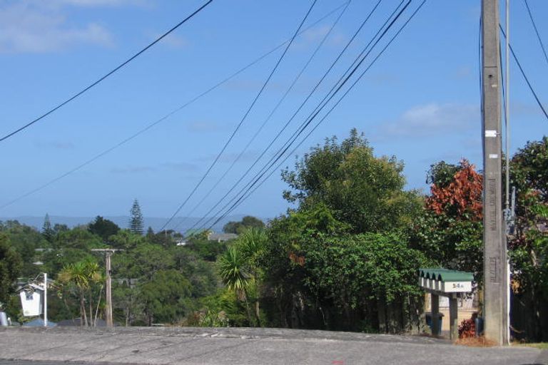 Photo of property in 2/54a Birkdale Road, Birkdale, Auckland, 0626