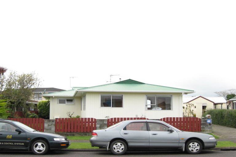 Photo of property in 100 Mangati Road, Bell Block, New Plymouth, 4312