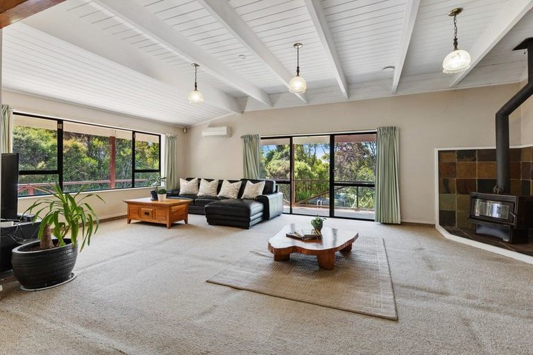 Photo of property in 3 William Pitcher Place, Greenhithe, Auckland, 0632