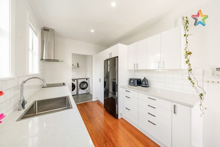 Photo of property in 37 Bush Street, Naenae, Lower Hutt, 5011