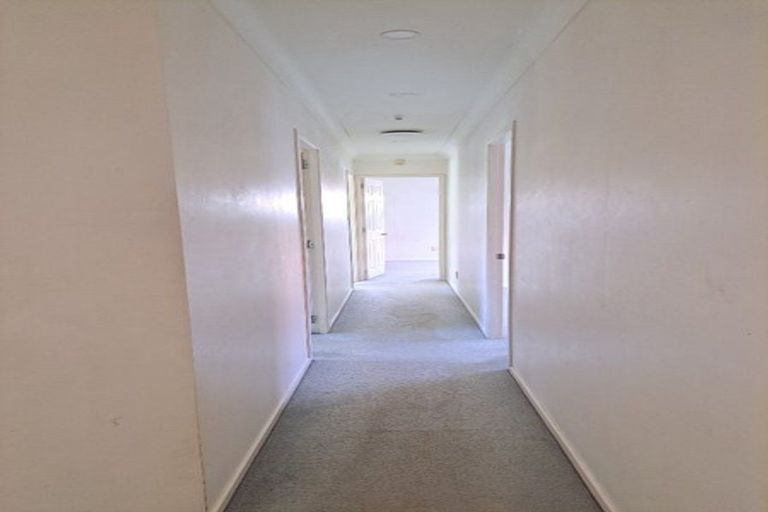 Photo of property in 6 Longford Park Drive, Takanini, 2112