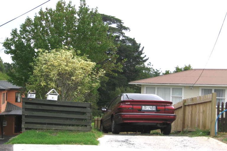 Photo of property in 2/8 Fuchsia Place, Birkdale, Auckland, 0626