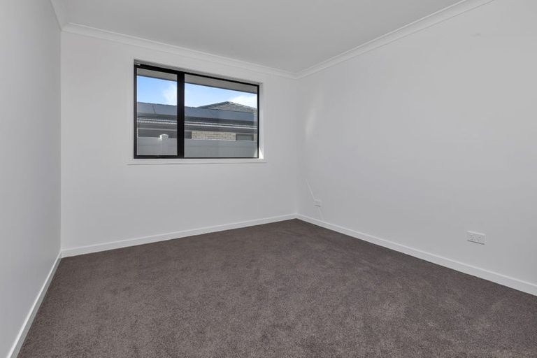 Photo of property in 8 Taurangawaka Road, One Tree Point, 0118