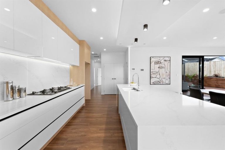 Photo of property in 50 Riverhead Point Drive, Riverhead, 0820