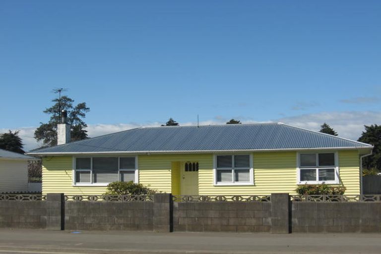 Photo of property in 224 High Street North, Carterton, 5713