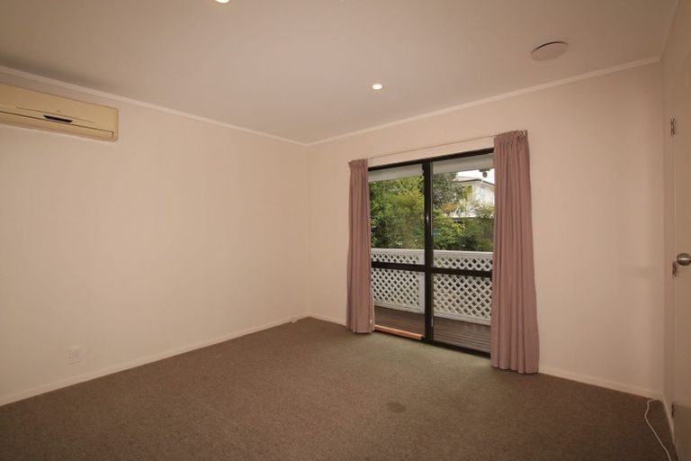 Photo of property in 4/57 Nikau Street, New Lynn, Auckland, 0600