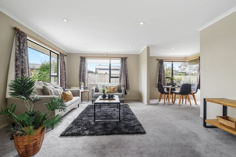 Photo of property in 15 Rogers Place, Fairview Downs, Hamilton, 3214