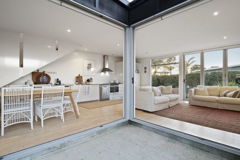 Photo of property in 2/189 Mangatawhiri Road, Omaha, Warkworth, 0986