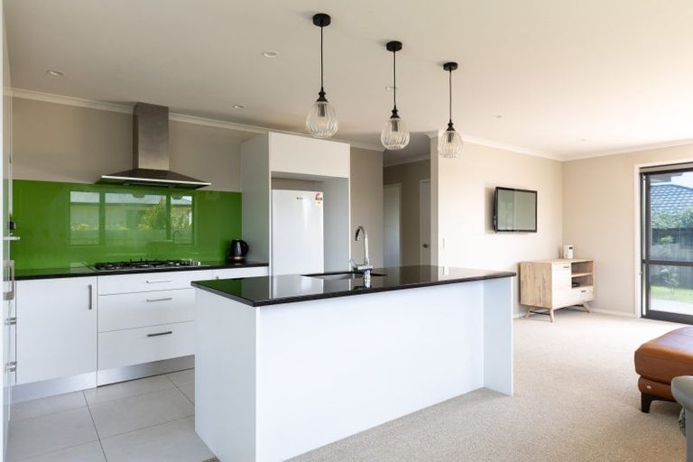 Photo of property in 213c Junction Road, Highlands Park, New Plymouth, 4371