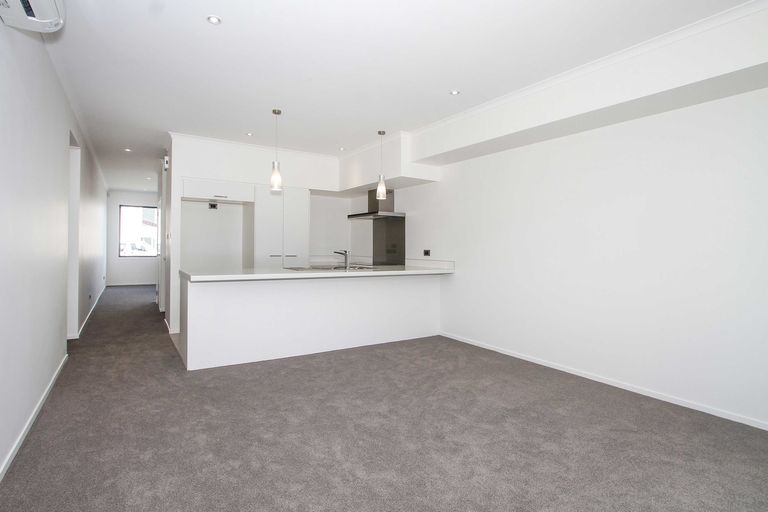 Photo of property in 33 Wallace Road, Ranui, Auckland, 0612