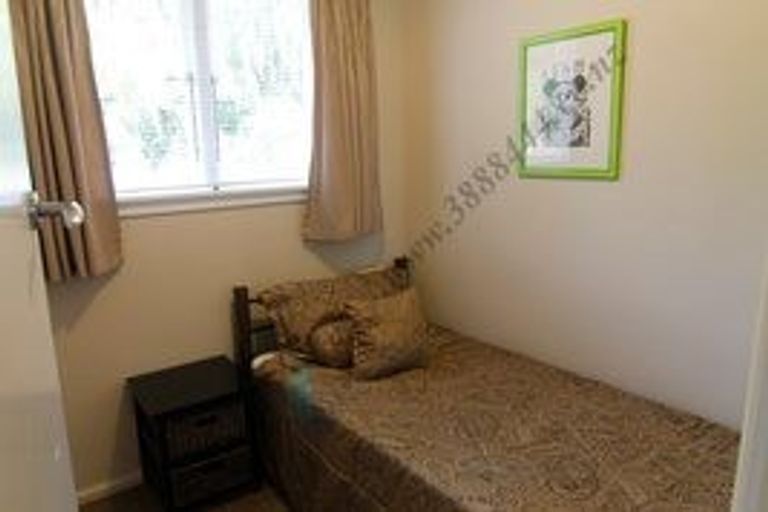 Photo of property in 98 Winters Road, Redwood, Christchurch, 8051