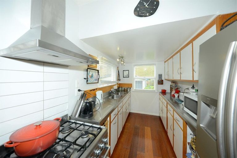 Photo of property in 4511 Christchurch Akaroa Road, Little River, 7591