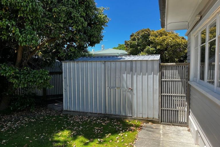 Photo of property in 1 Logan Avenue, Marewa, Napier, 4110