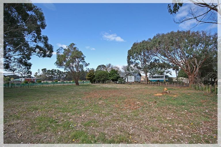 Photo of property in 332 Foxton Shannon Road, Foxton, 4893