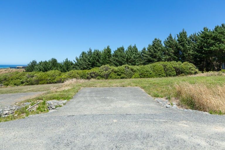 Photo of property in 9 Knoyle Road, Riversdale Beach, Masterton, 5872