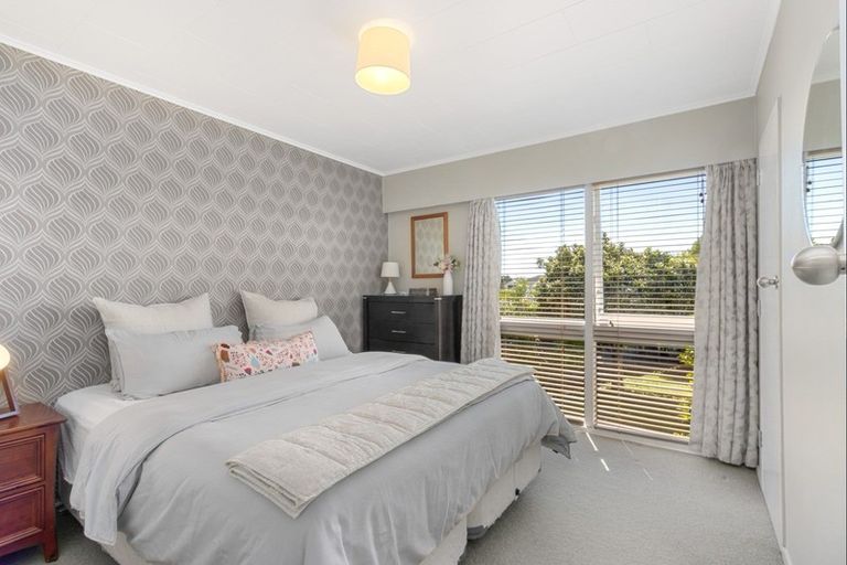 Photo of property in 7 Skerrett Crescent, Tamatea, Napier, 4112