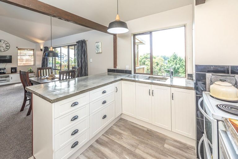 Photo of property in 79 Portal Street, Durie Hill, Whanganui, 4500