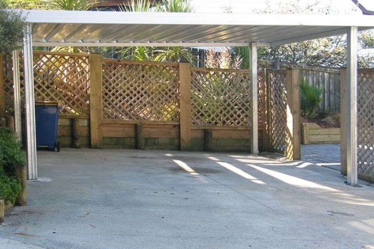 Photo of property in 243a Glengarry Road, Glen Eden, Auckland, 0602