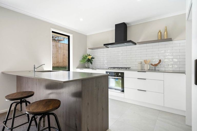 Photo of property in 113 Hillpark Drive, Pokeno, 2402