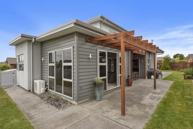 Photo of property in 72 Te Huia Drive, Flagstaff, Hamilton, 3210