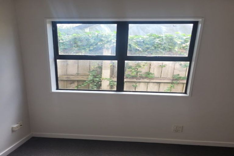 Photo of property in 6-8 Rolleston Street, Mount Cook, Wellington, 6021