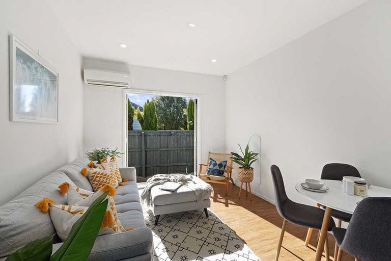 Photo of property in 1/279 Hills Road, Mairehau, Christchurch, 8013