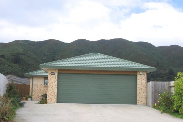 Photo of property in 35 Mandel Mews, Waiwhetu, Lower Hutt, 5010