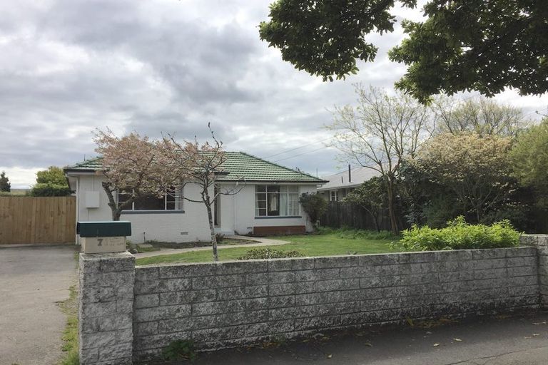 Photo of property in 71 Cutts Road, Russley, Christchurch, 8042