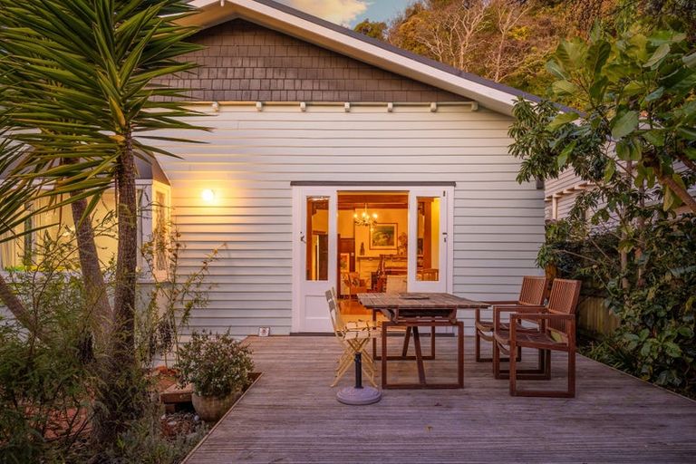 Photo of property in 173 Tasman Street, Nelson, 7010