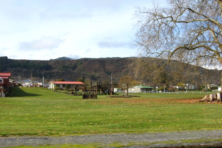 Photo of property in 19-21 Plaskett Street, Reefton, 7830