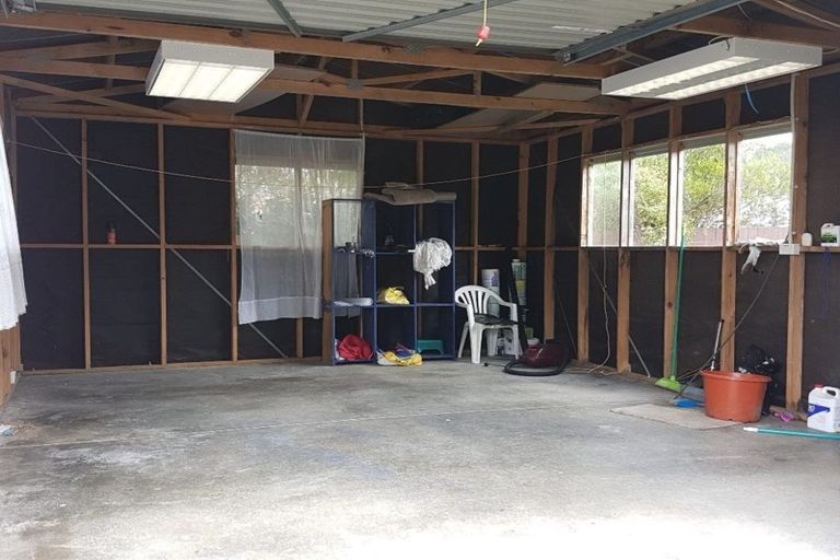 Photo of property in 81 Montgomery Avenue, Karori, Wellington, 6012