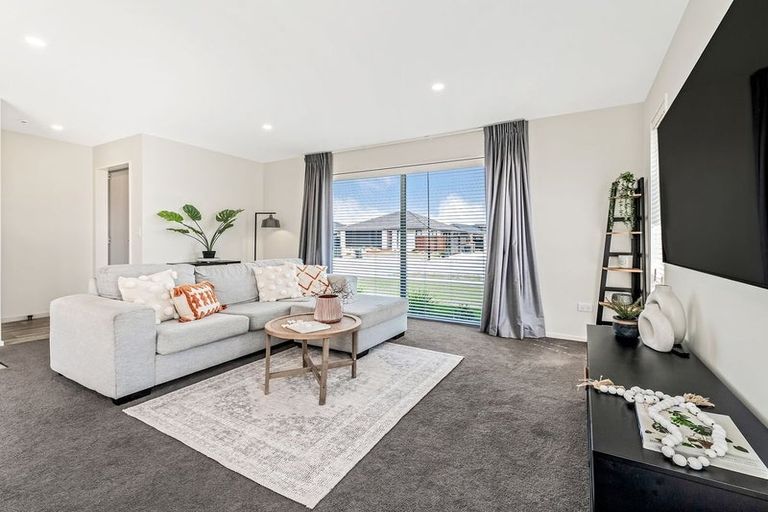 Photo of property in 3 Letitia Street, Burwood, Christchurch, 8083